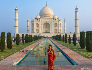 Taj Mahal Woman