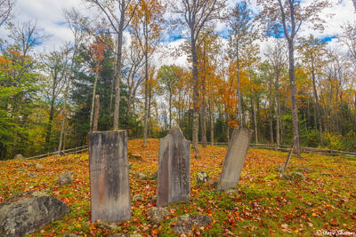Lowell Lake Revolutionary War Cemetery