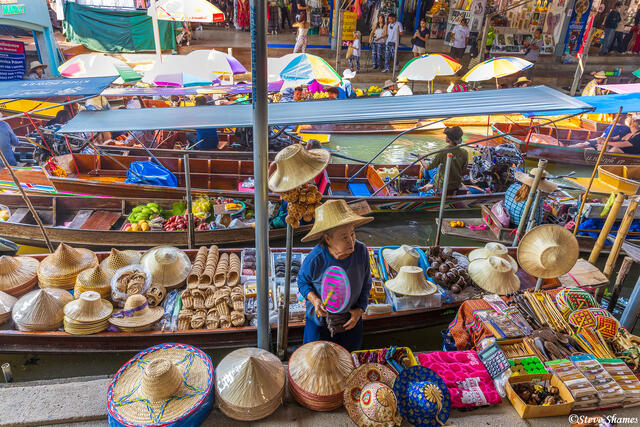 Damnoen Saduak Floating Market print