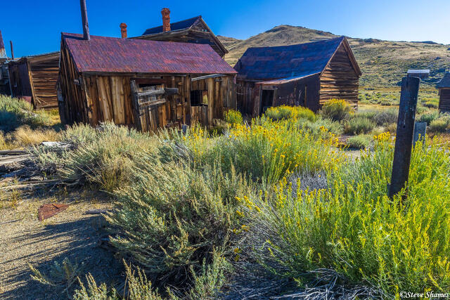Old Buildings in Bodie-2 print