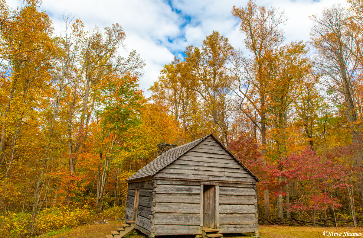 This is the "Alex Cole Cabin" in Smokey Mountains National Park. I don't know who Alex Cole was, but he had a cozy little cabin...