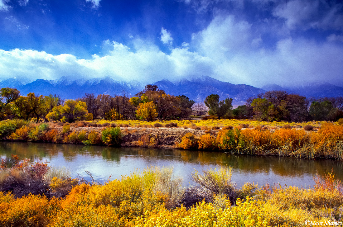 Low clouds intermingling with the mountains really made a fine scene.