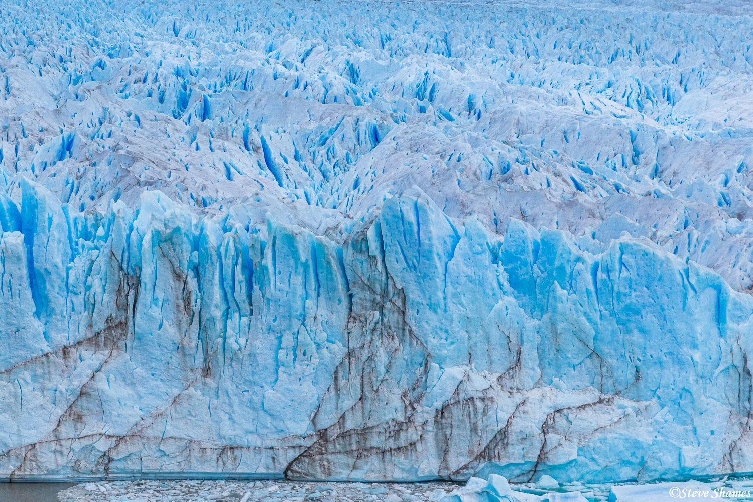 And here is Perito Moreno. One of the biggest glaciers in Patagonia.