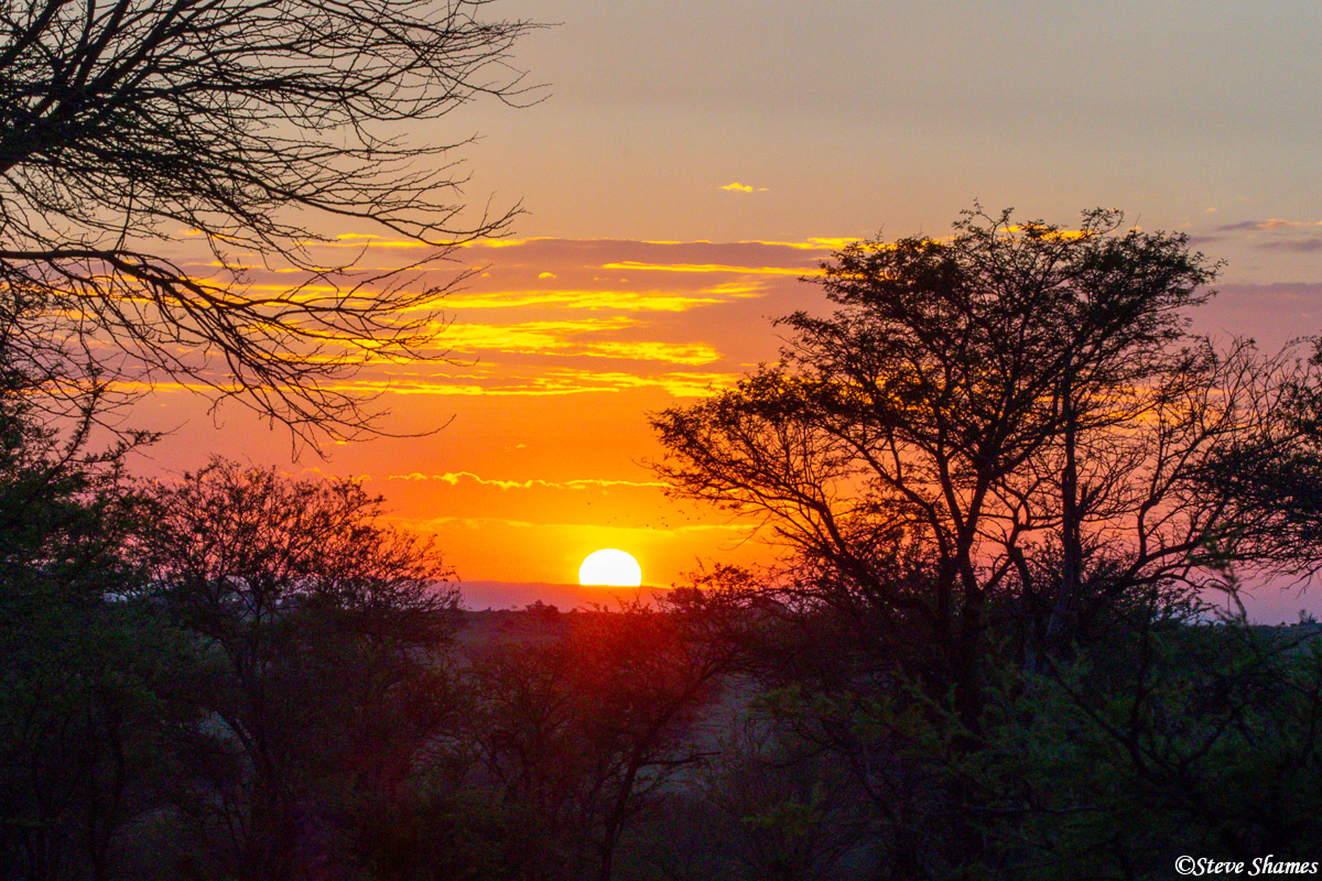 Another great sunset on the Serengeti plains!