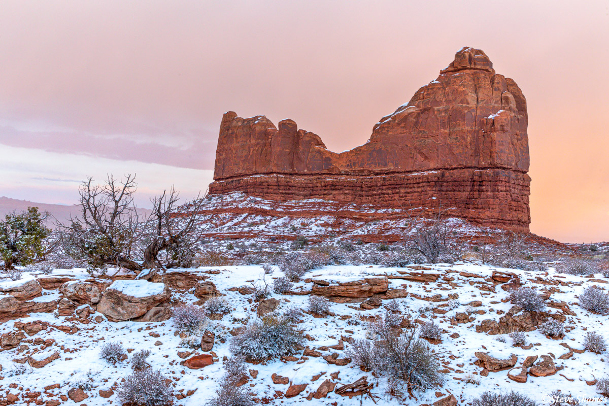 The end of the day light on a great snowy day at Arches!